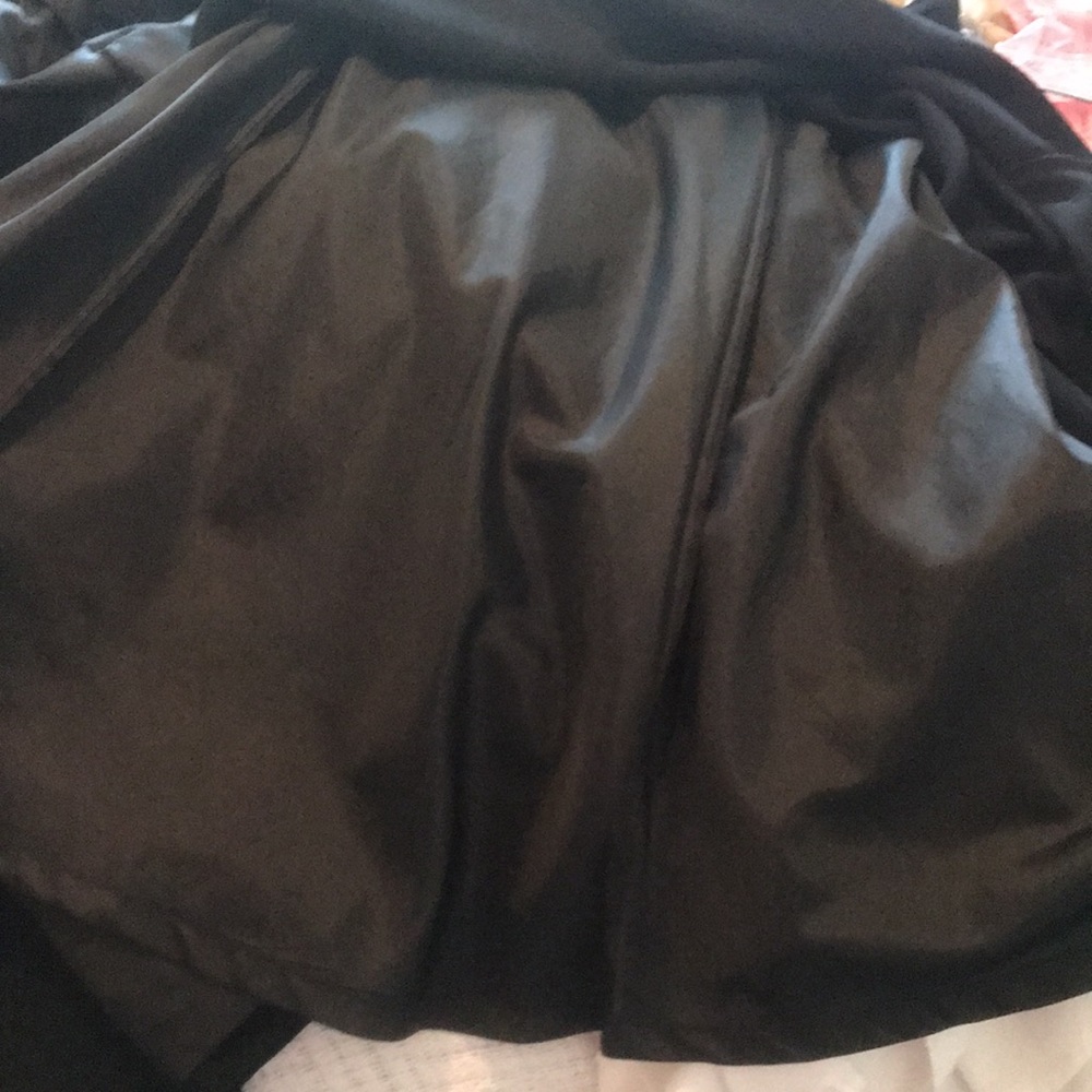 Karen Scott 3 pc black lined set, 8p pants NWT, jacket&skirt used - Picture 7 of 14